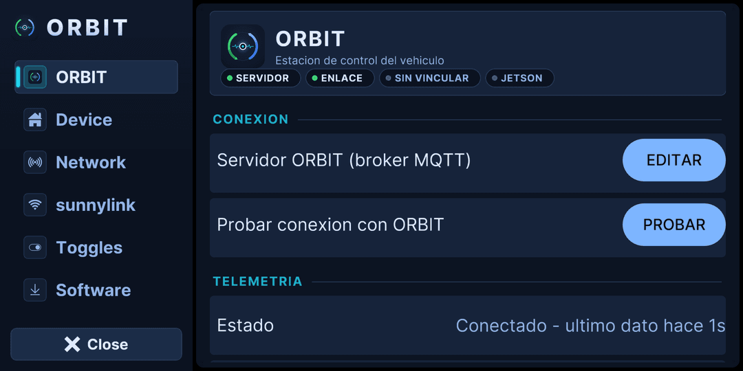 Panel ORBIT en la pantalla del coche con el estado del servidor, del enlace y de la telemetría